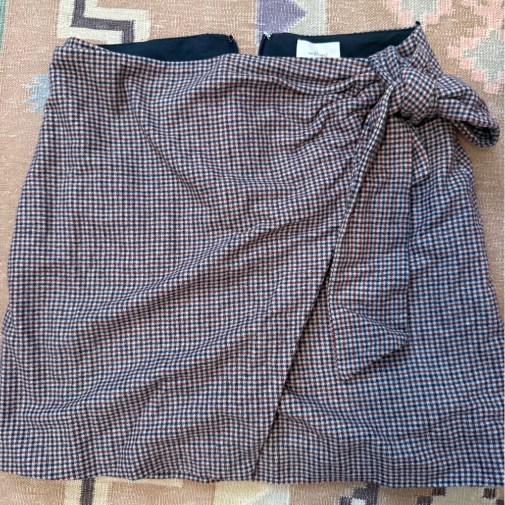 Wilfred Checked Mini Skirt in Navy and Rust